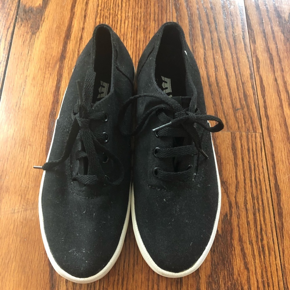 Brand New Supra Black Low Top Sneakers Size 5.5 - Picture 2 of 6